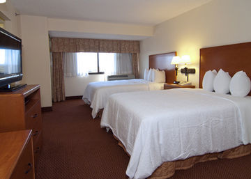 H I Express & Suites San Antonio Medical-Six Flags Kültér fotó
